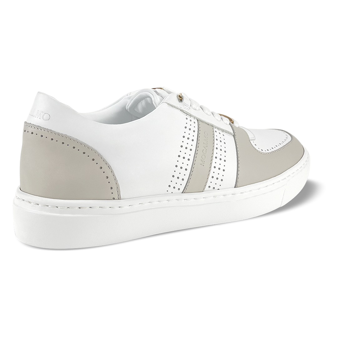 Women’s ivory low-top sneakers with gray heel panel and perforated side stripe