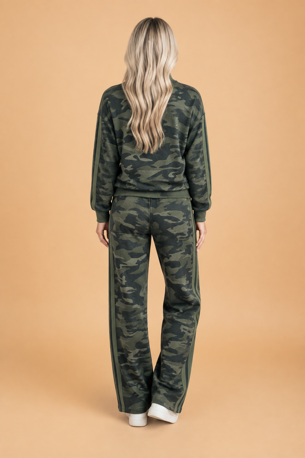 Camo side-stripe long-sleeve top and jogger pants set in dark green multicolor