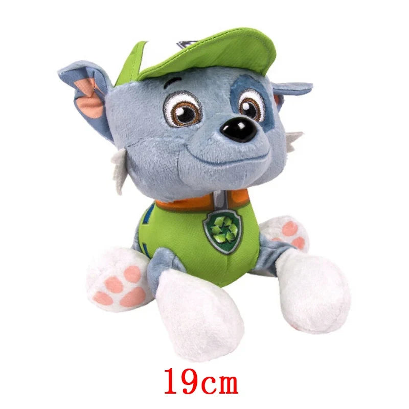 Plush dog toy in green uniform and lime cap, 19cm