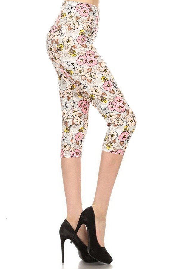 Pink floral printed capri leggings