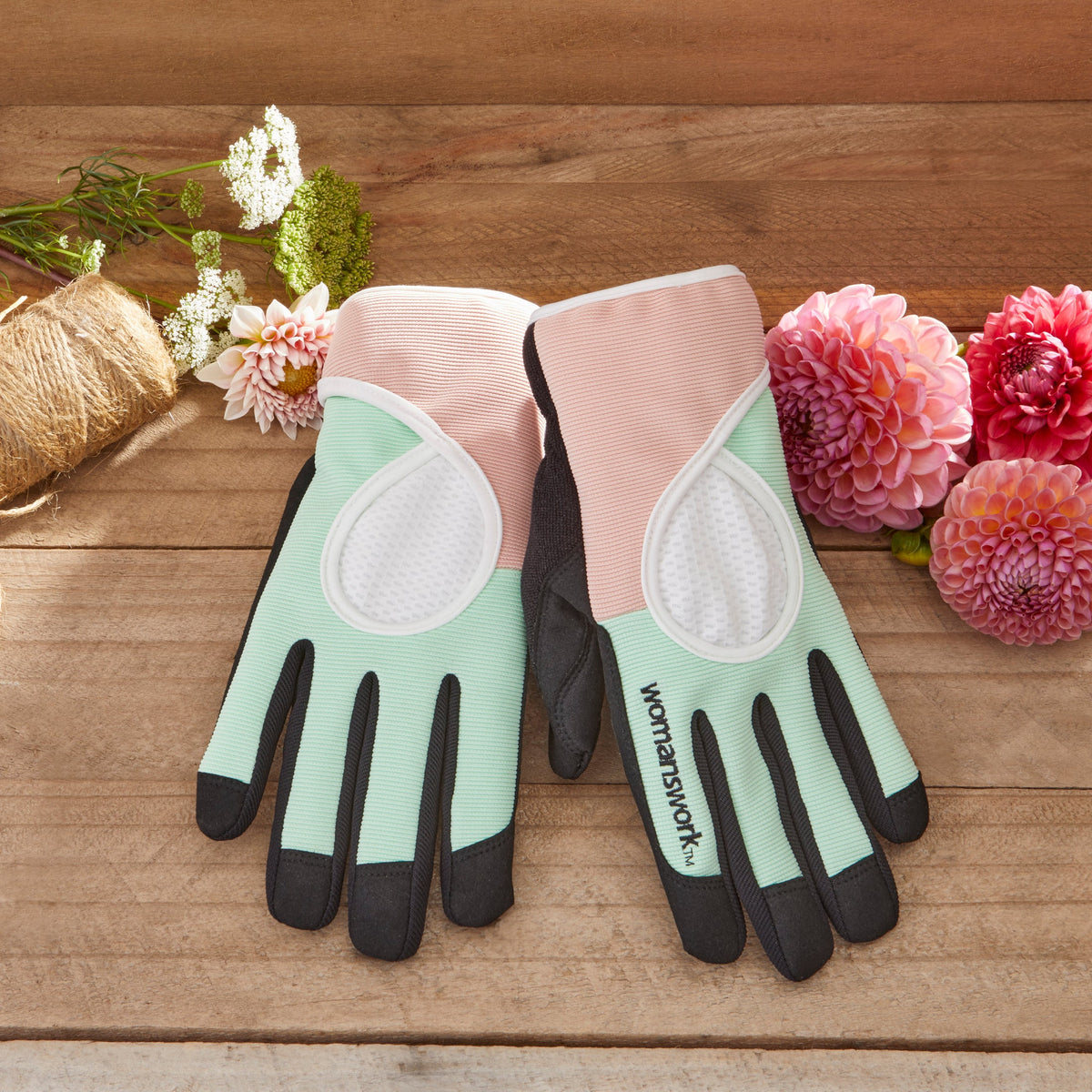 Performance gloves with Vent-Max, black palm grips, mint and peach upper, padded knuckles