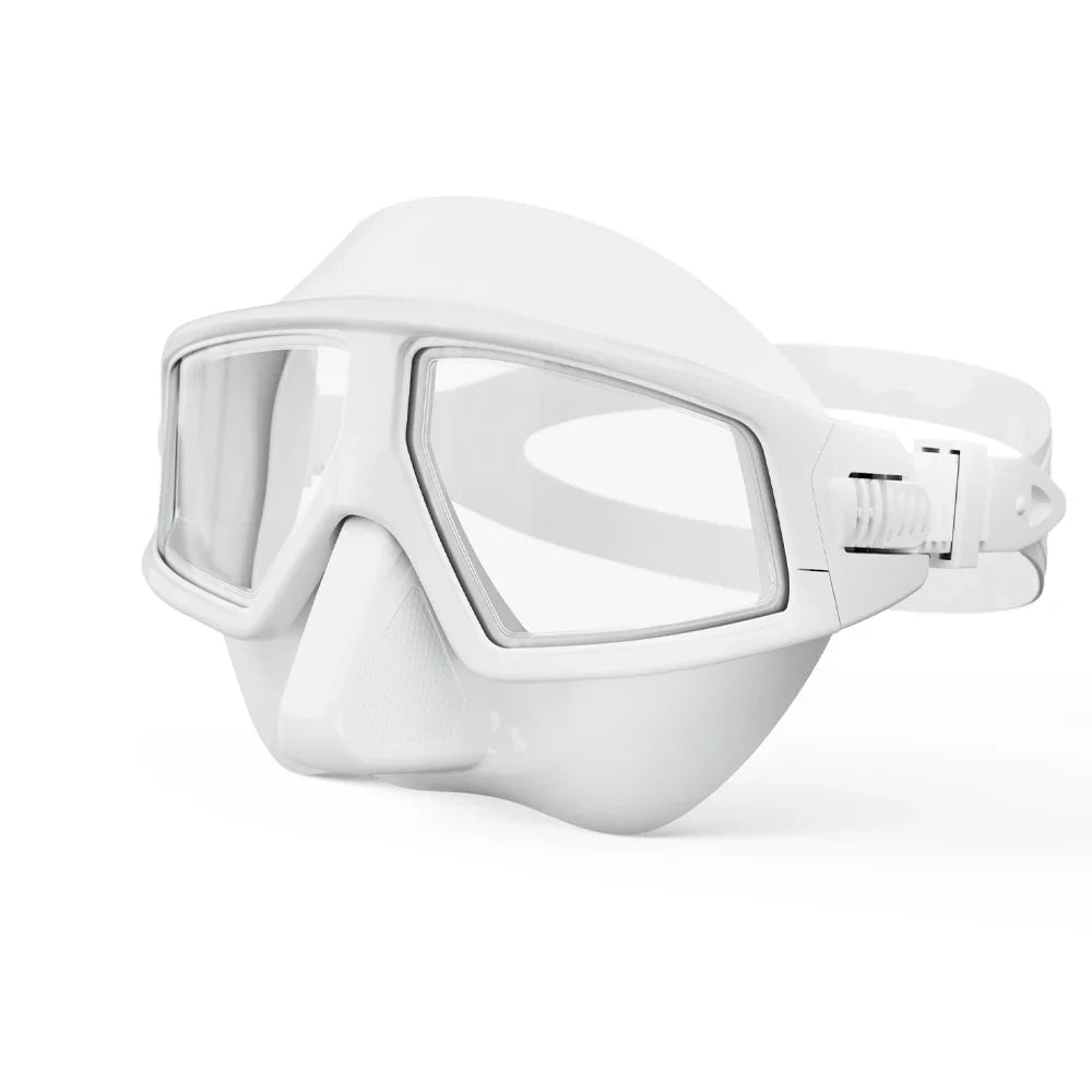 White silicone diving goggles with clear tempered lenses and adjustable strap