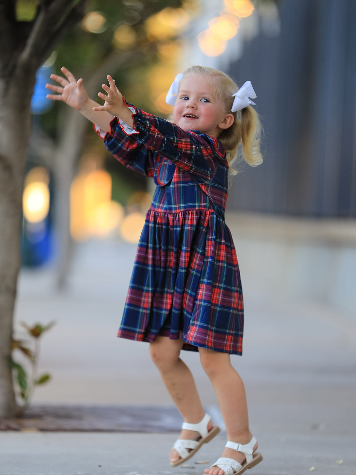 Girl plaid long-sleeve dress with petal collar, twirled hem, red navy green plaid