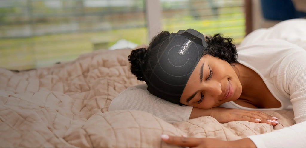 NeuroPulse PRO black headband wearable with cushioned sensor band