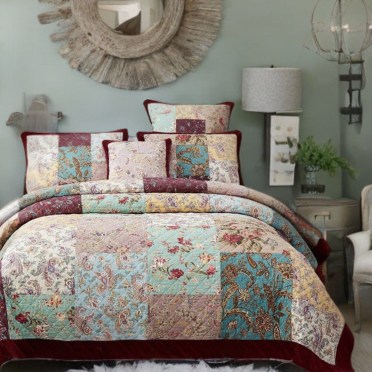 Burgundy paisley patchwork cotton quilt set with coordinated pillow shams