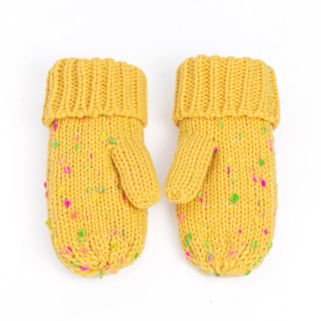 Pair of kids speckled knit mittens in yellow with multicolor dot pattern and ribbed cuffs.