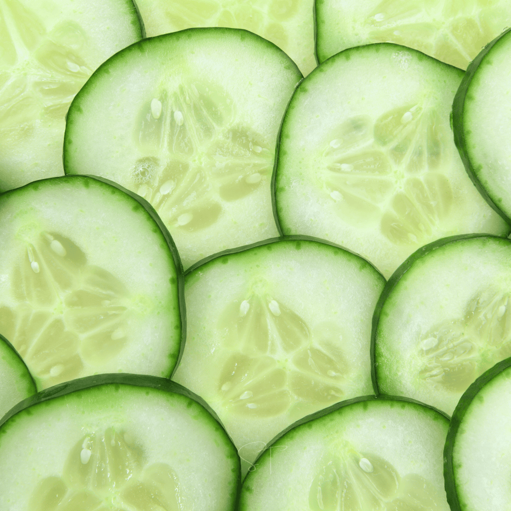 Cucumber seeds packet: close-up of sliced light-green cucumber rounds
