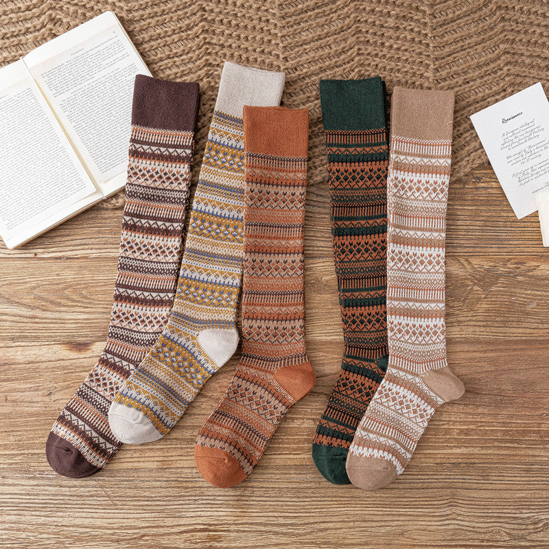 Children's knee-length socks with multicolor patterned stripes, ribbed cuffs