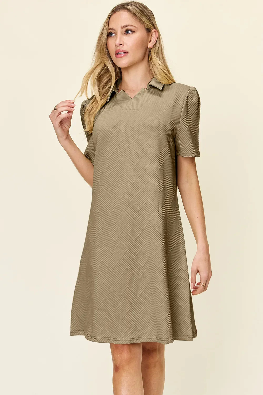 Khaki textured collared short-sleeve dress with polo-style neckline, A-line fit