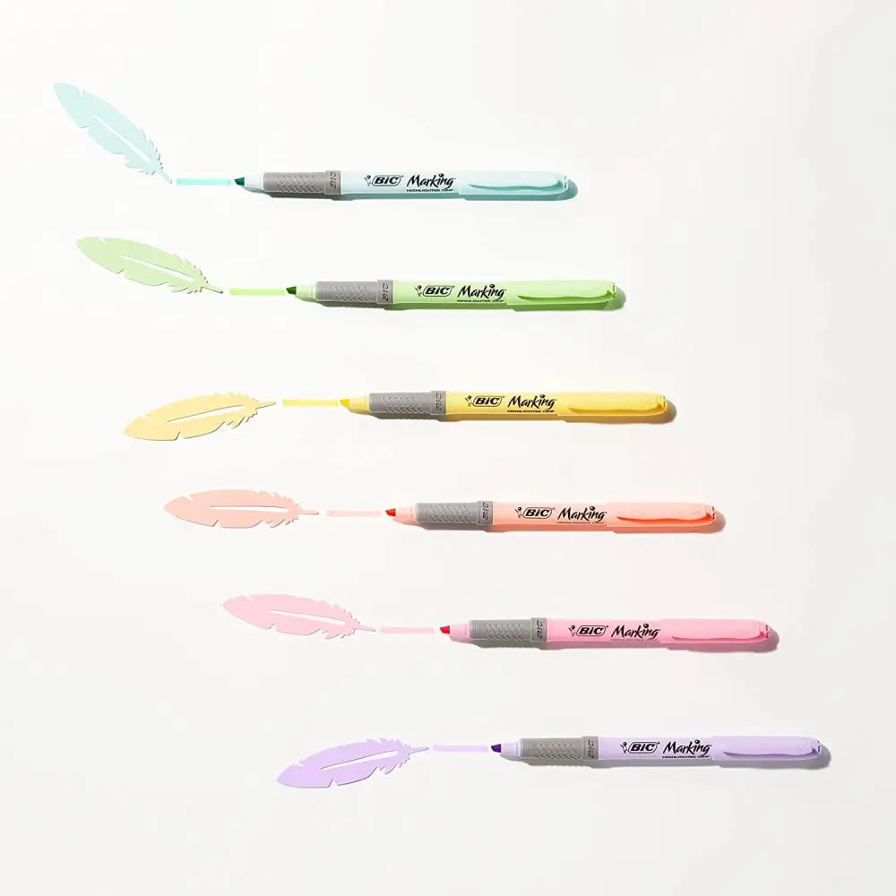 Set of pastel chisel-tip highlighter pens in assorted colors