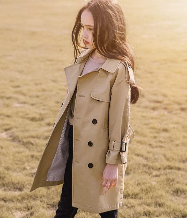 Girls' mid-length khaki trench coat with double-breasted buttons and belted waist