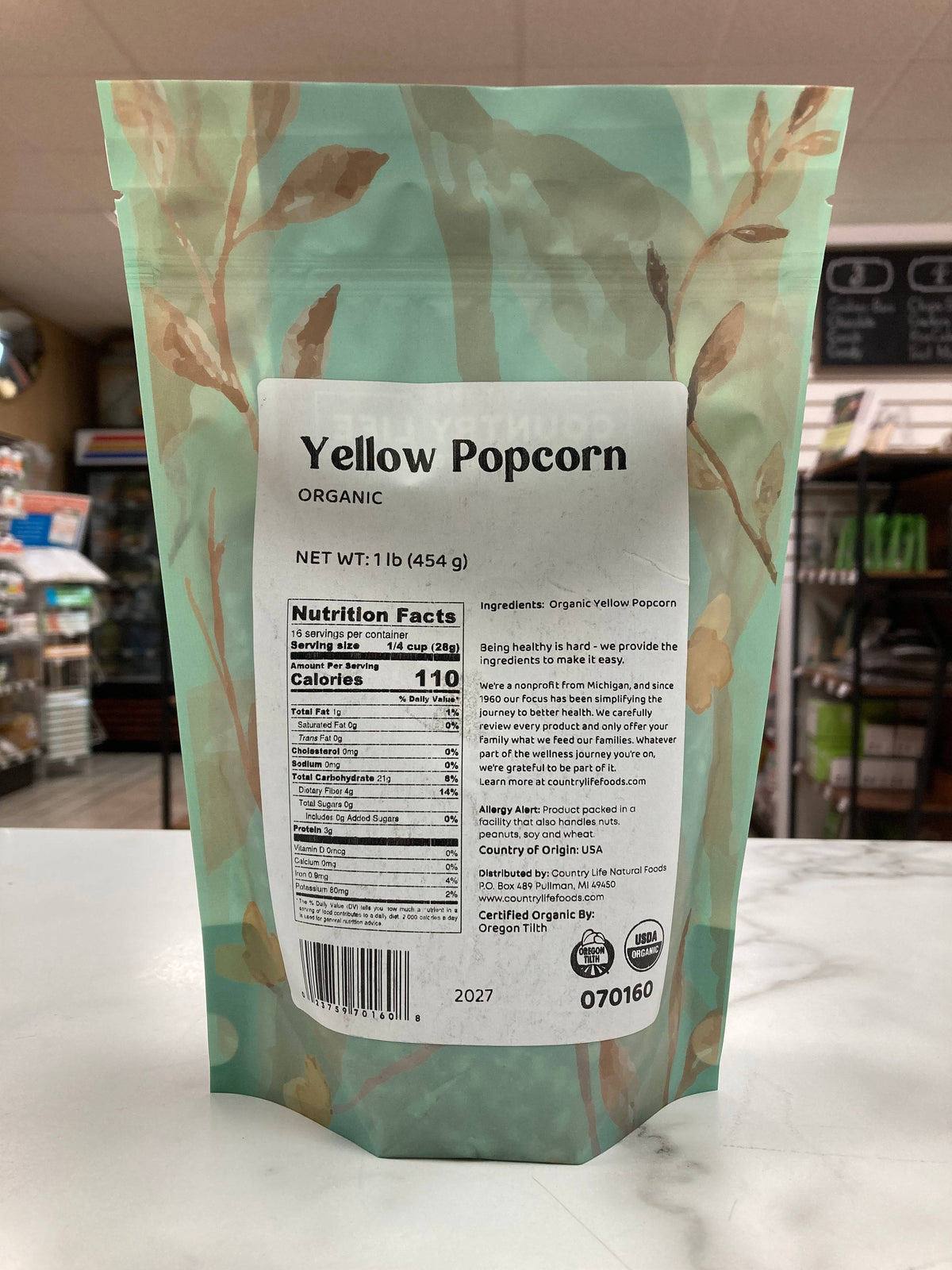 Organic yellow popcorn bag back with nutrition facts and ingredients panel, 1 lb