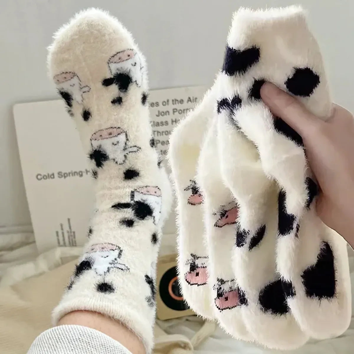 Women’s cow mink velvet socks, plush white with black-and-pink cow face pattern