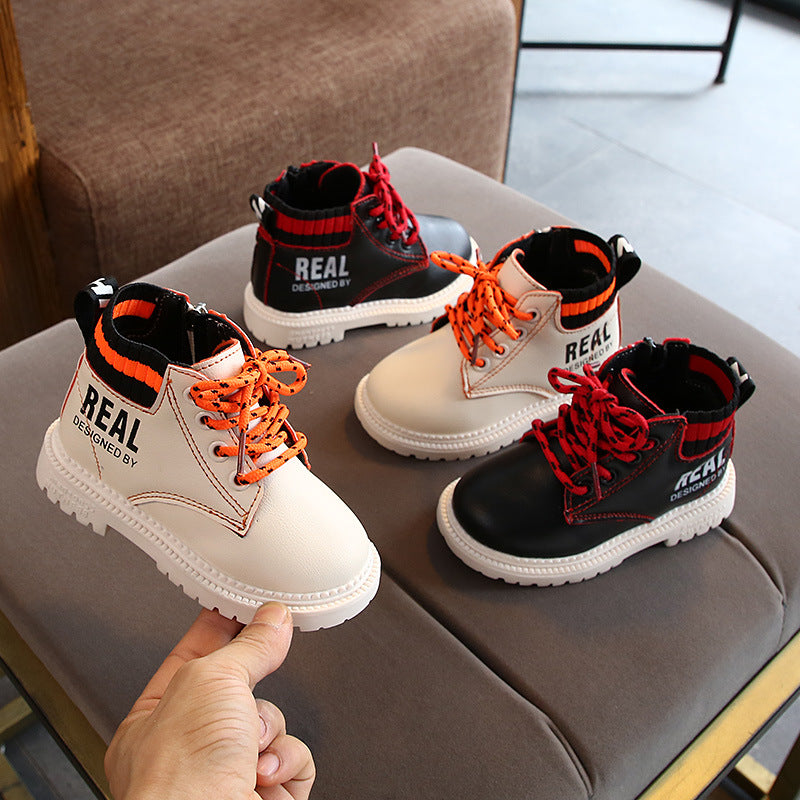 Kids lace-up ankle boots, beige/orange and black/red, fuzzy warm lining, white soles