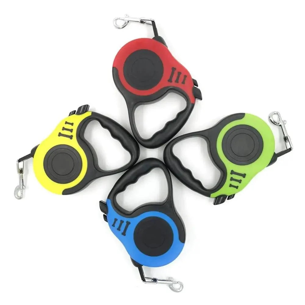 Retractable no-tangle dog leash with multicolor housing and metal clasp, black handle loop