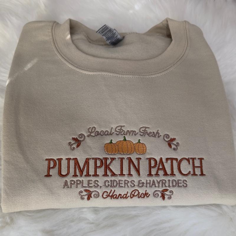 Sand sweatshirt with hood and front “Pumpkin Patch” embroidery