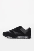 Men’s black panel sneakers by Wessi, lace-up rugged tread sole