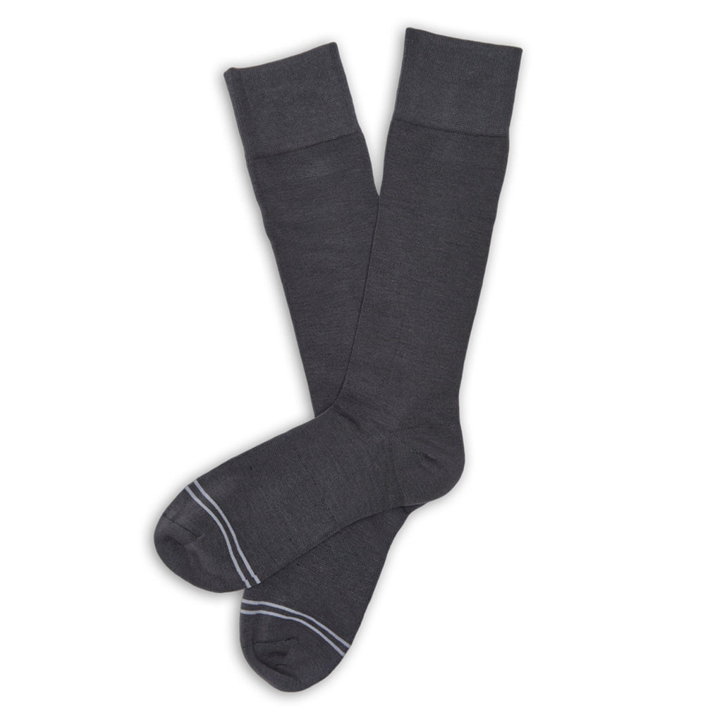 Dress socks in dark gray knit with thin light stripes near the toe