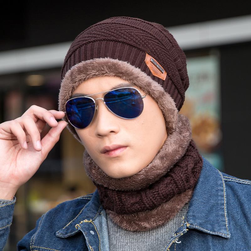 Burgundy knitted beanie with faux-fur lining and matching burgundy knit neck warmer set