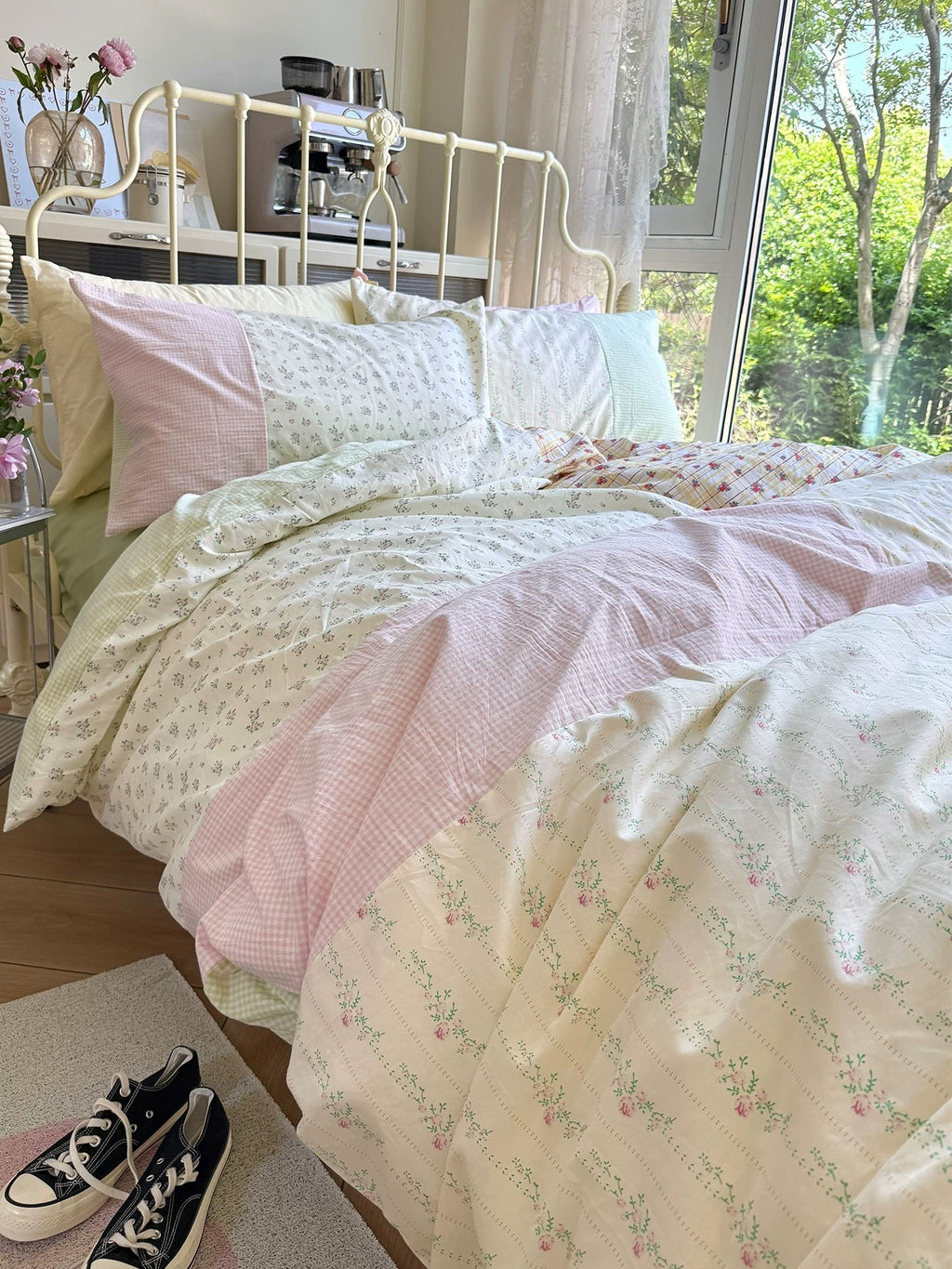 Pastel floral duvet cover set with white and pale pink bedding and coordinating pillow shams