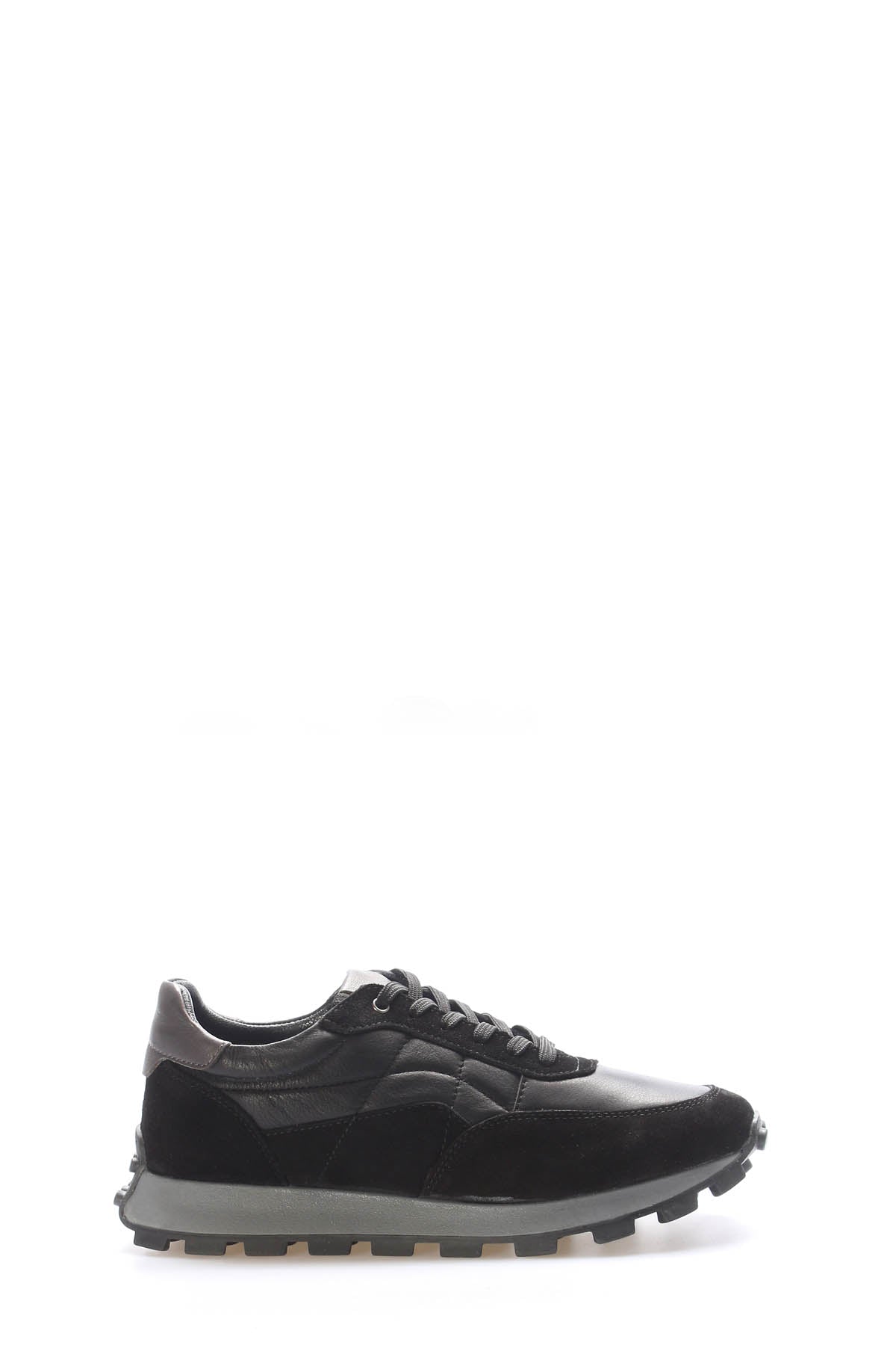 Black leather lace-up sneaker with chunky lug outsole, side view, Wessi