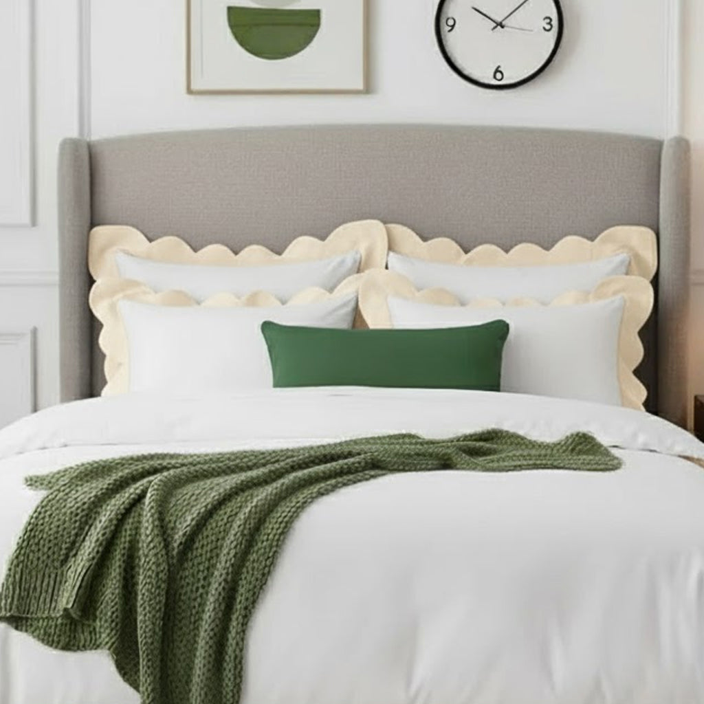 Cotton duvet cover set with wavy applique embroidery, ivory scalloped border