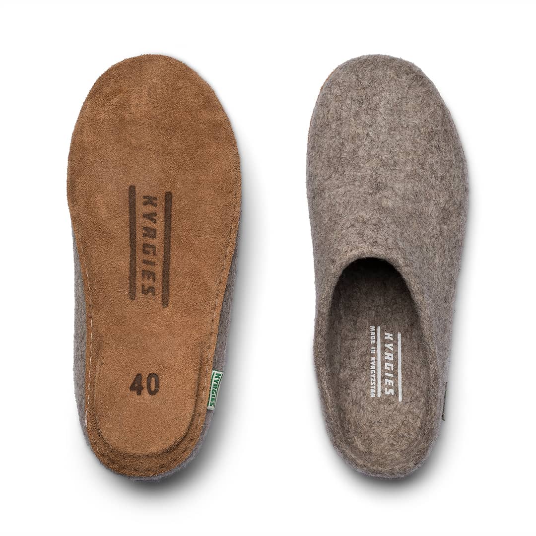 Oatmeal tan felt mule insides and soles shown, with printed branding and size 40