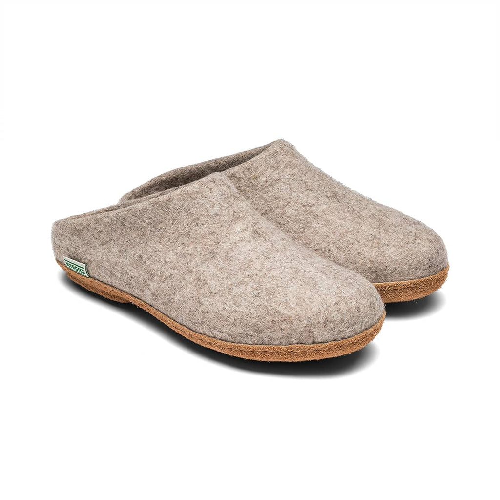 Oatmeal tan low-back felt mule pair view, molded sole with tan rubber edge