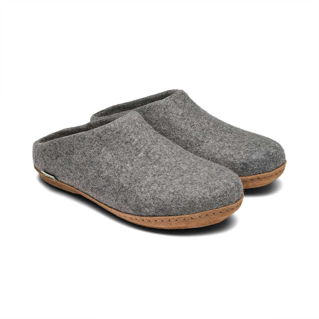 Charcoal gray low-back felt mule pair view, molded sole with tan rubber edge