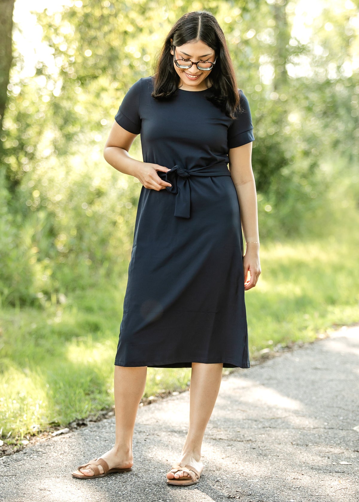 Lennox midi dress in dark navy, crew neck short sleeves, tie waist, midi length.