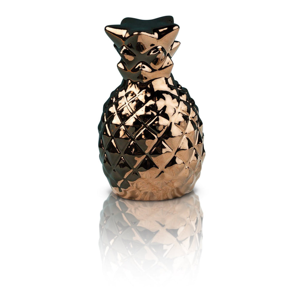 Gold-and-black pineapple-shaped decorative holder with geometric texture