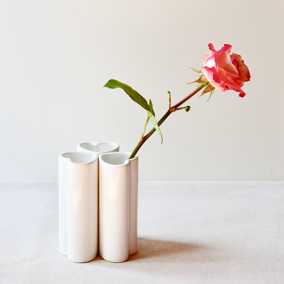HEART VASE TRIO