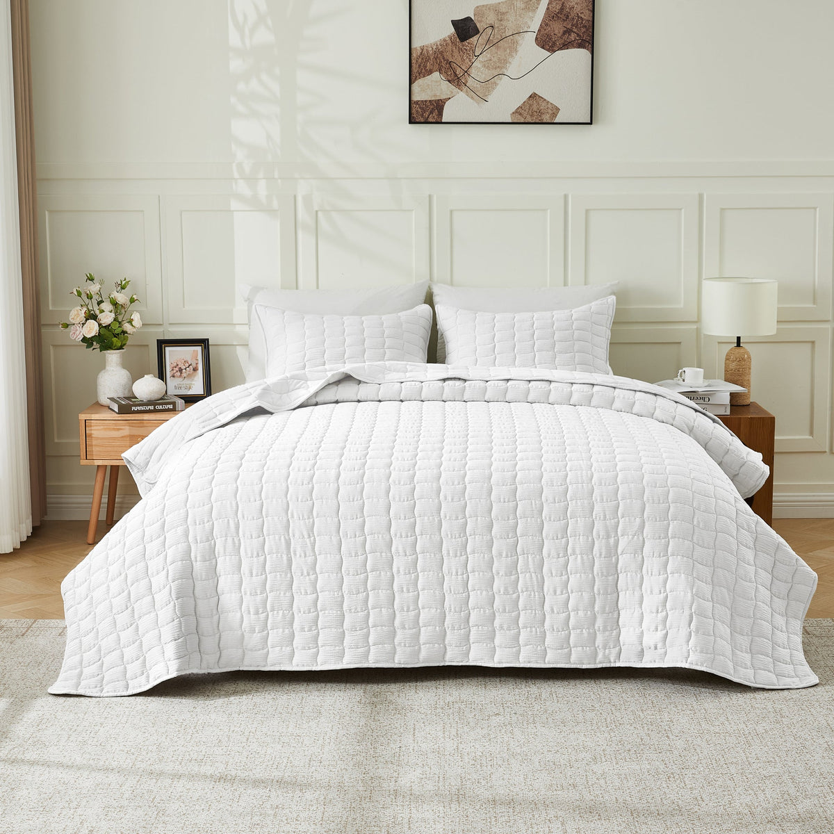 Gauze quilt set with wave-stitch texture, white quilt and matching pillow shams