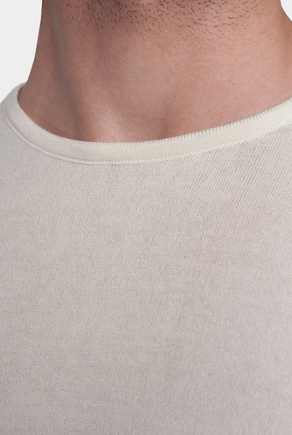 Vachetta white crewneck T-shirt fabric texture and ribbed collar detail