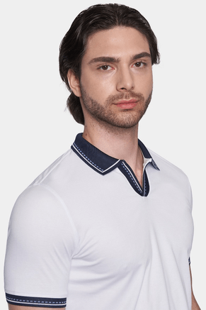 Mercerized cotton open polo shirt in white with contrast navy collar and sleeve trim