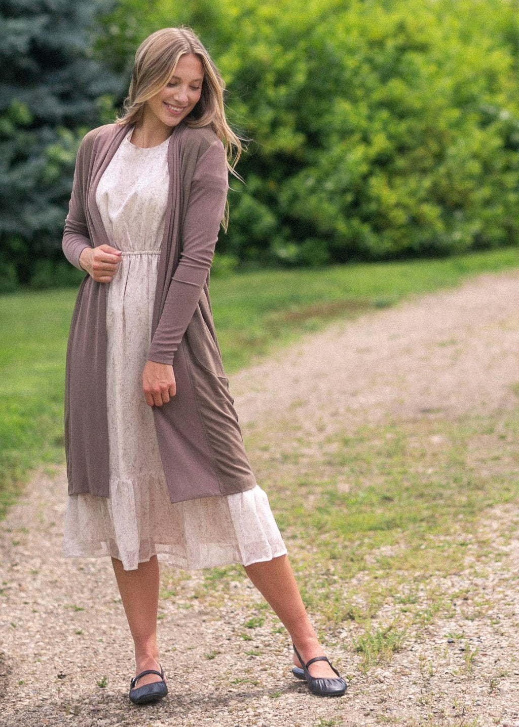 Open-front long cardigan in mauve taupe with long sleeves and side pockets