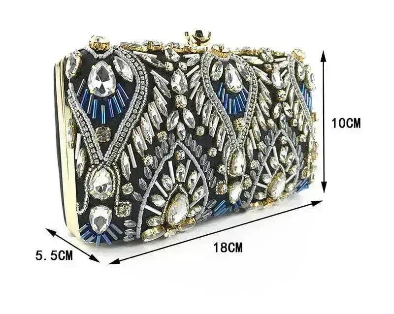 Diamond rhinestone clutch size shown: 18cm wide, 10cm tall, 5.5cm deep