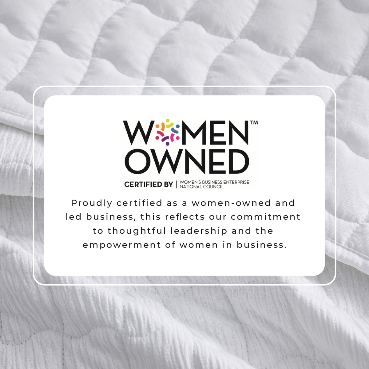 White gauze quilt set with wave stitching, certification badge overlay