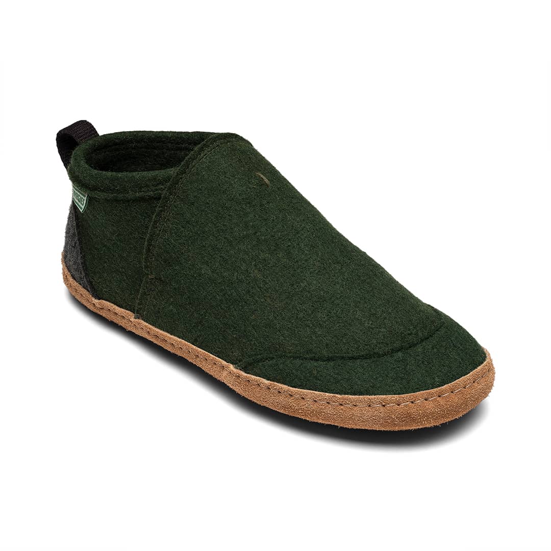 Tengries pine green felt slip-on slippers with brown sole and black heel pull tab