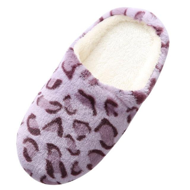 Lavender leopard-print plush slip-on slippers with cream fuzzy lining