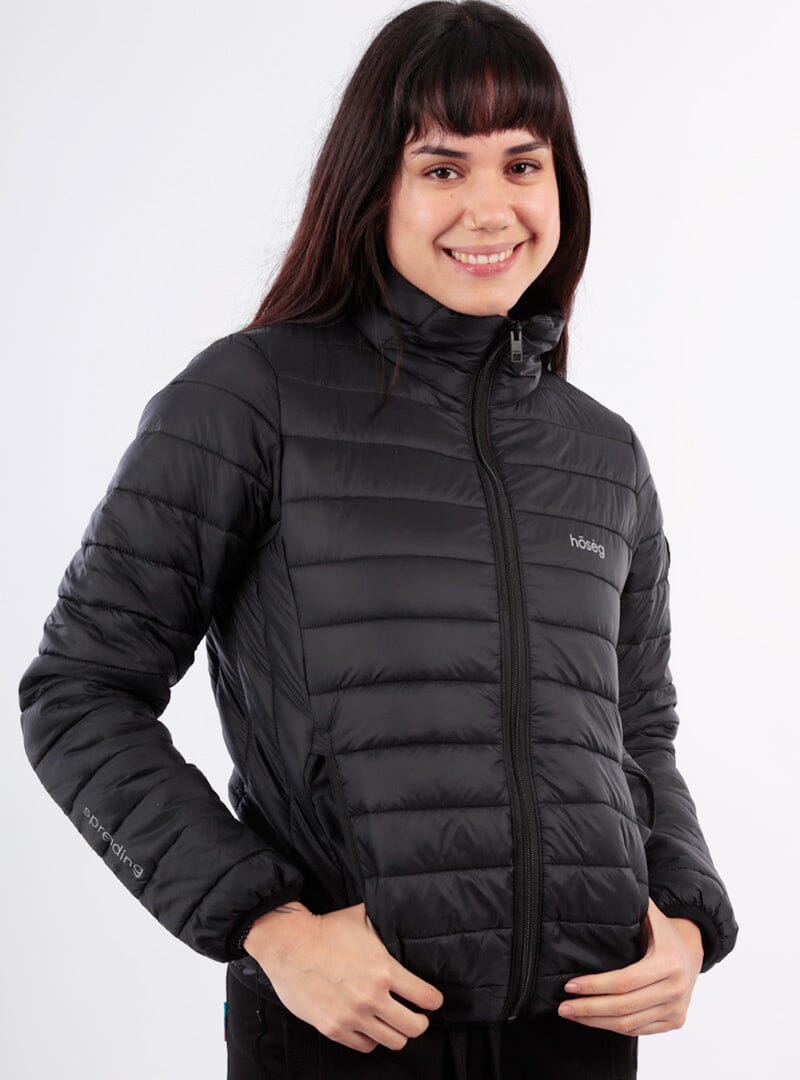 Women’s puffer alpaca jacket in dark gray/black with full-zip and stand collar